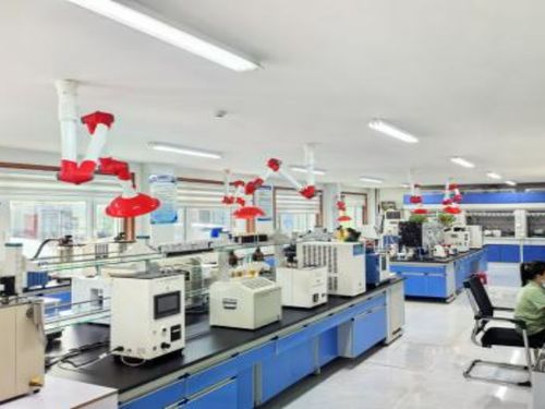 推進綠色低碳高質量發展 汶上縣 德耐弛潤滑油智慧工廠項目